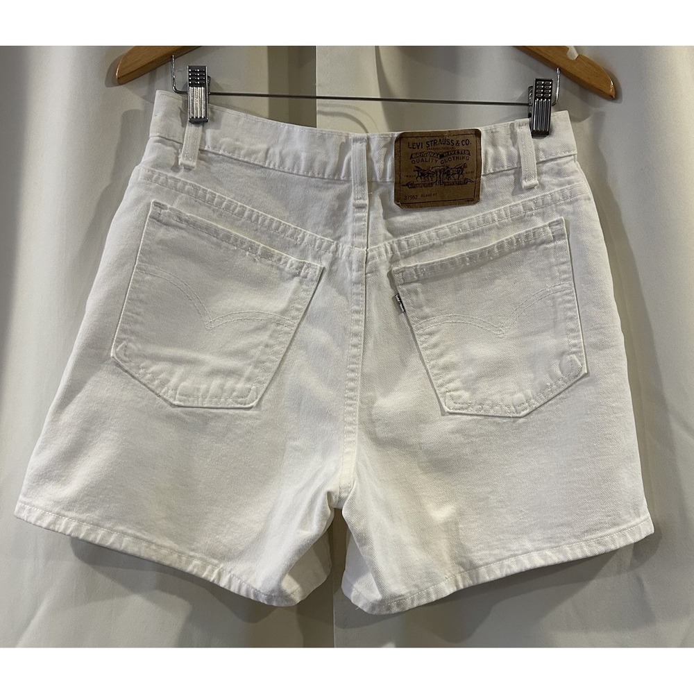 VINTAGE Levi's 950 Jean Shorts Women's Size 11 White‎ Denim 90s Made USA